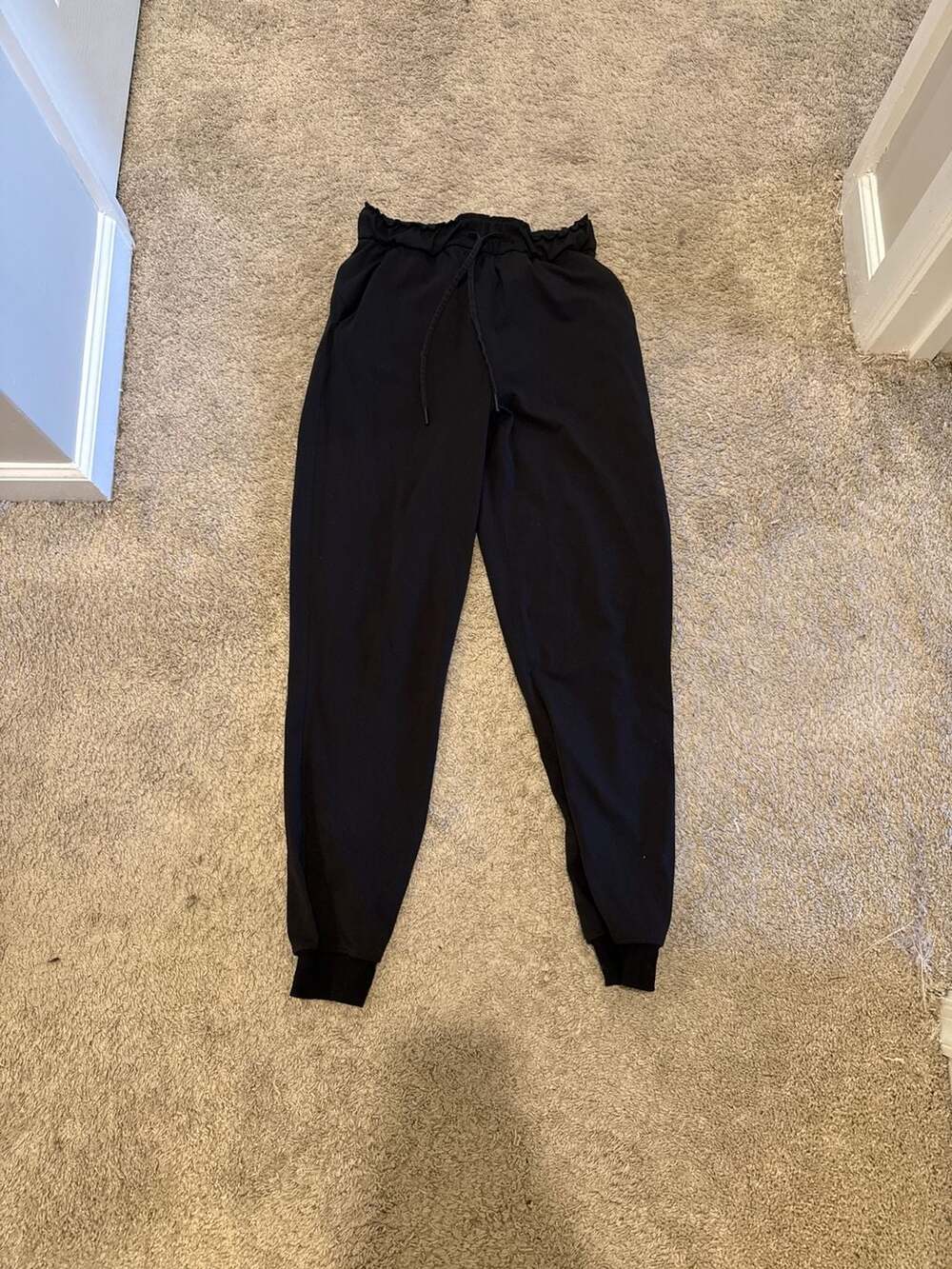 Lululemon High-Rise Jogger Full Length Black Size 4